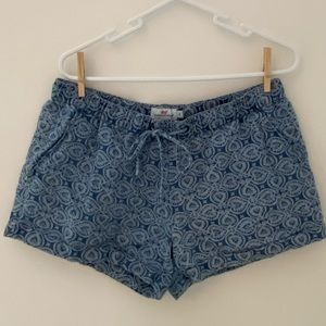Vineyard Vines Shorts size S - Negotiable